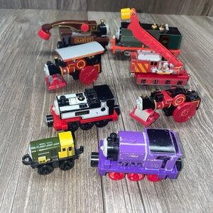 Thomas the Train & Friends Lot of 8 Wooden & Die Cast Set Untested Mixed Lot